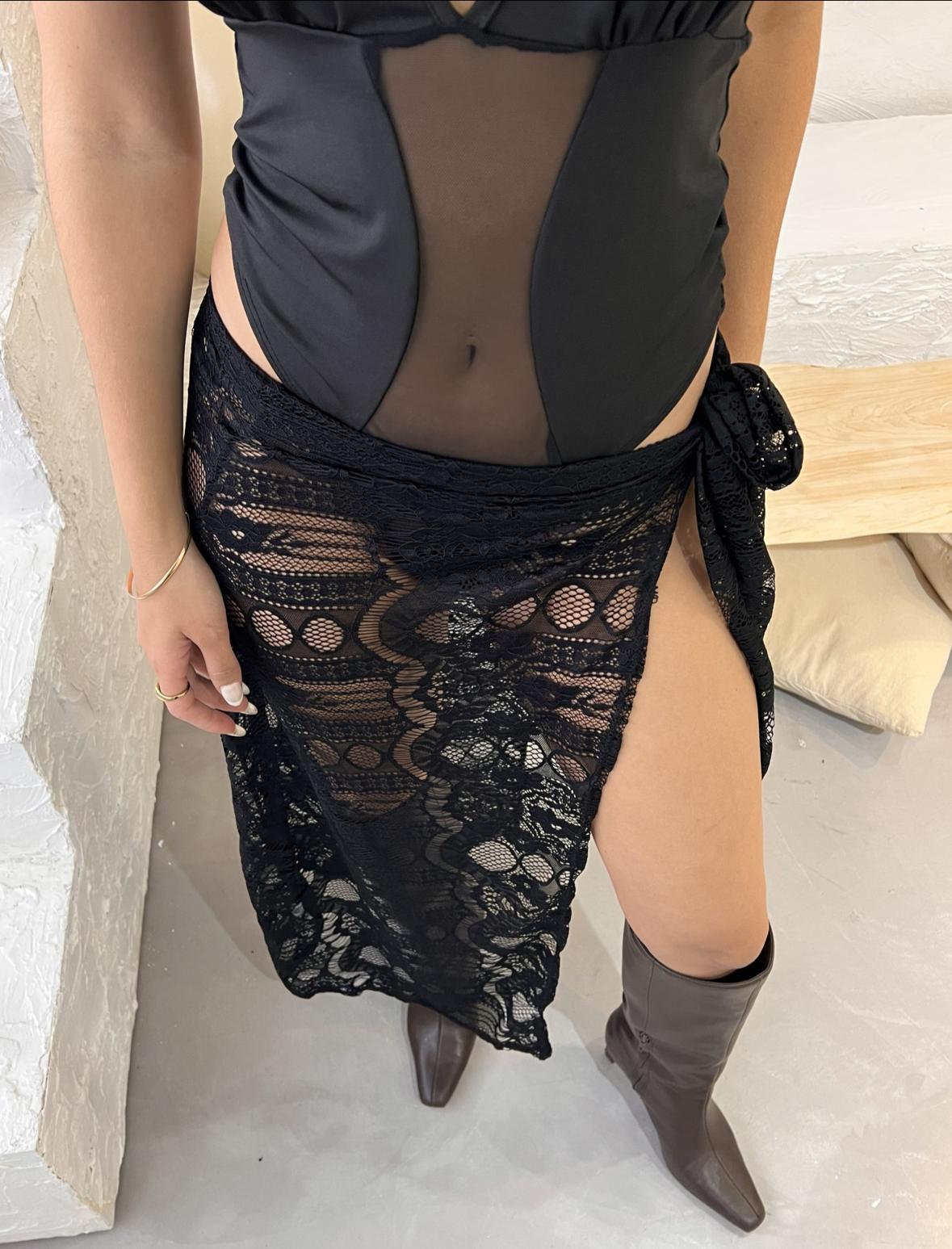 Pollera Calada