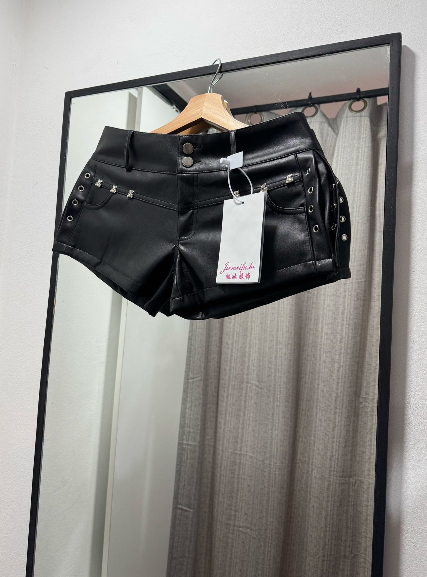 Mini Short Lua